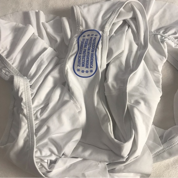 Liberty & Justice One Piece Swimsuit Women’s Size XL Color White Pull On Ruffle - Picture 11 of 14